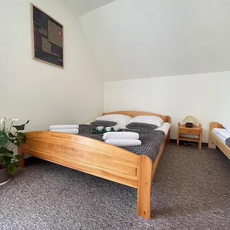 Skalny Brzeg Hotel *